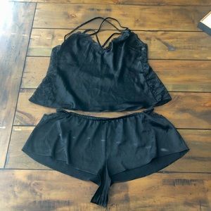 VICTORIA SECRET BLACK SILK LACE STRAPPY PAJAMA SET